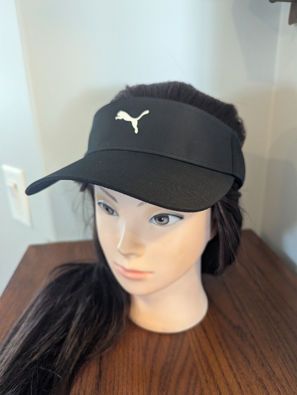 PUMA Loretta Visor Black Athletic Hat. New Without Tags Sporty, Golf Walk Run OS